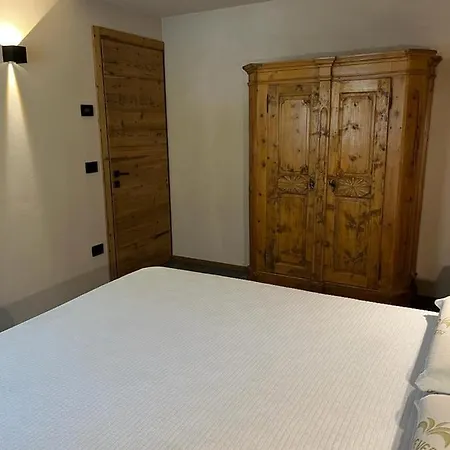 Remina Dolomiti House Tonadico