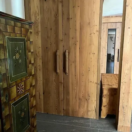 Apartment Remina Dolomiti House Tonadico